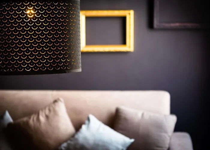 Ab - Via Solferino 39 *