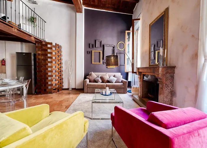 Ab - Via Solferino 39 Bologne